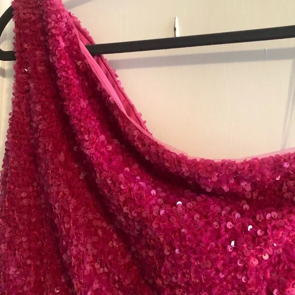Berlinnova Homecoming Prom Special Occasion Pink Sequin Sparkle Mini Dress - Picture 2 of 6